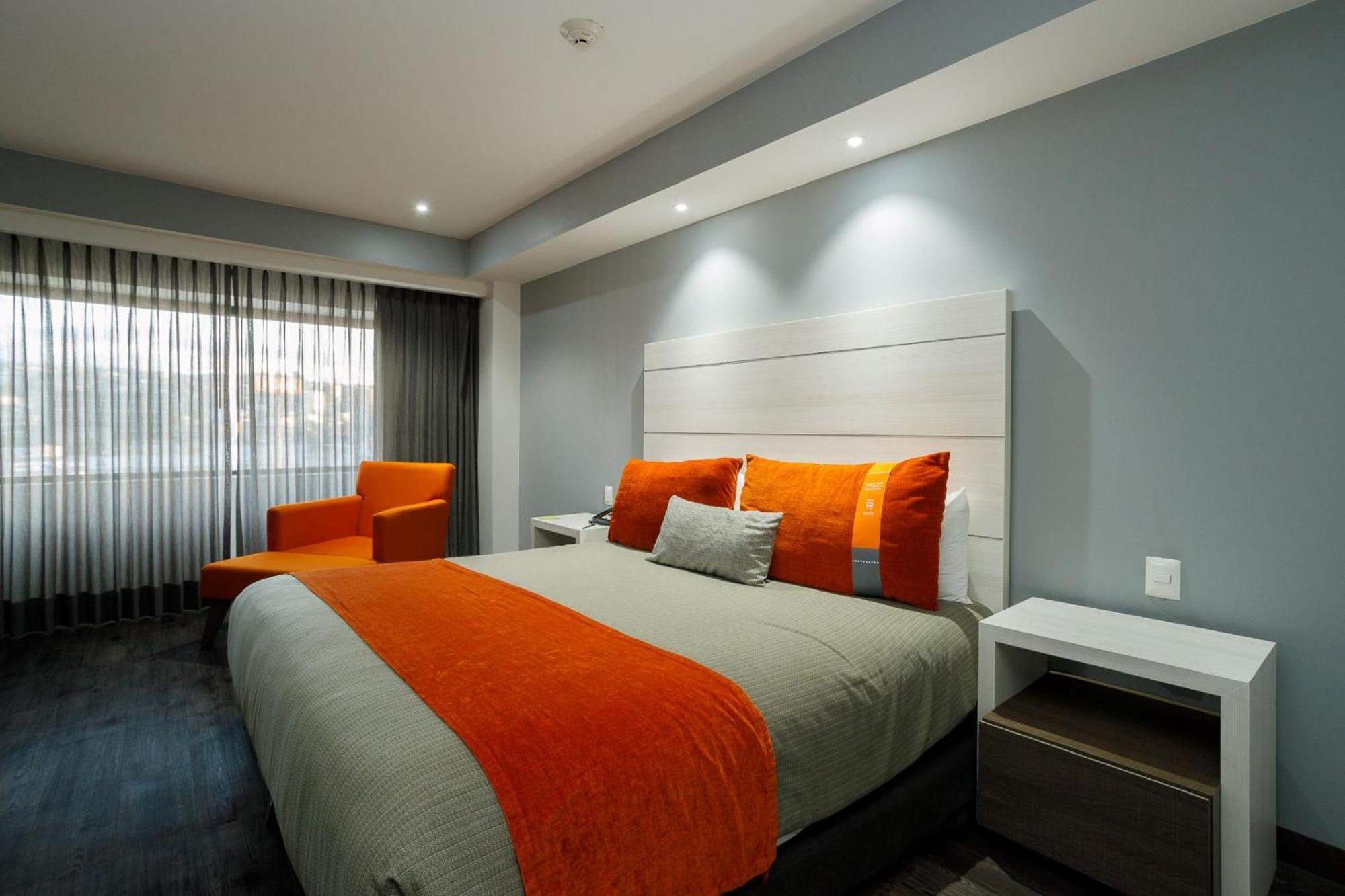 Real Inn Tijuana By Camino Real Hoteles Екстер'єр фото A bedroom at the hotel